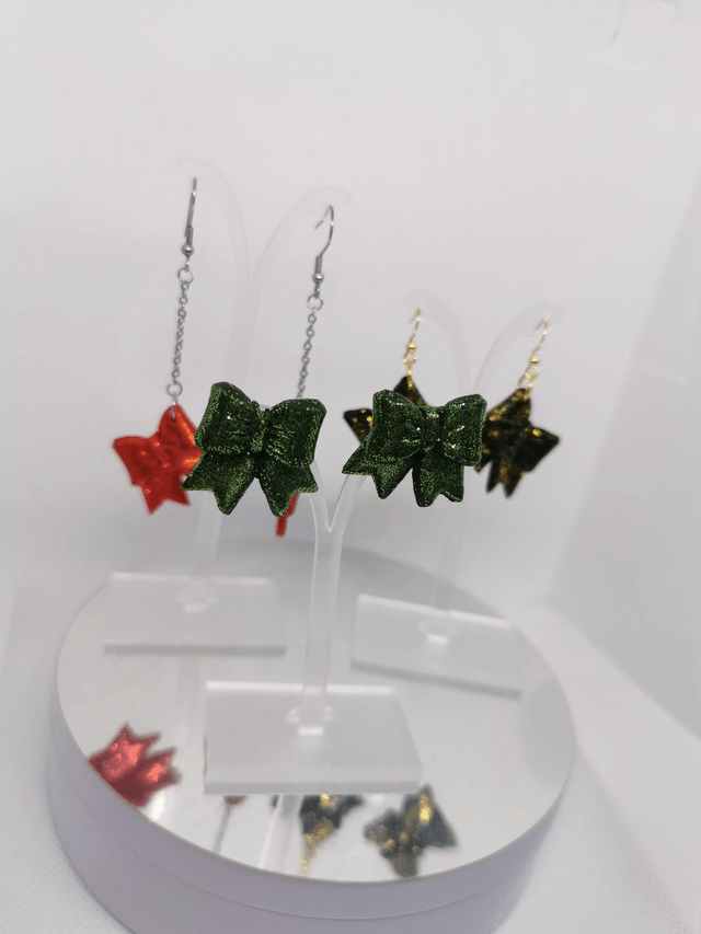 Baubles and Bows 
